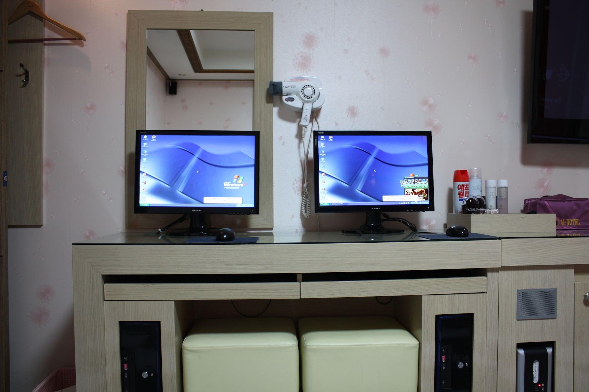 M Motel Songtan Pyeongtaek Buitenkant foto