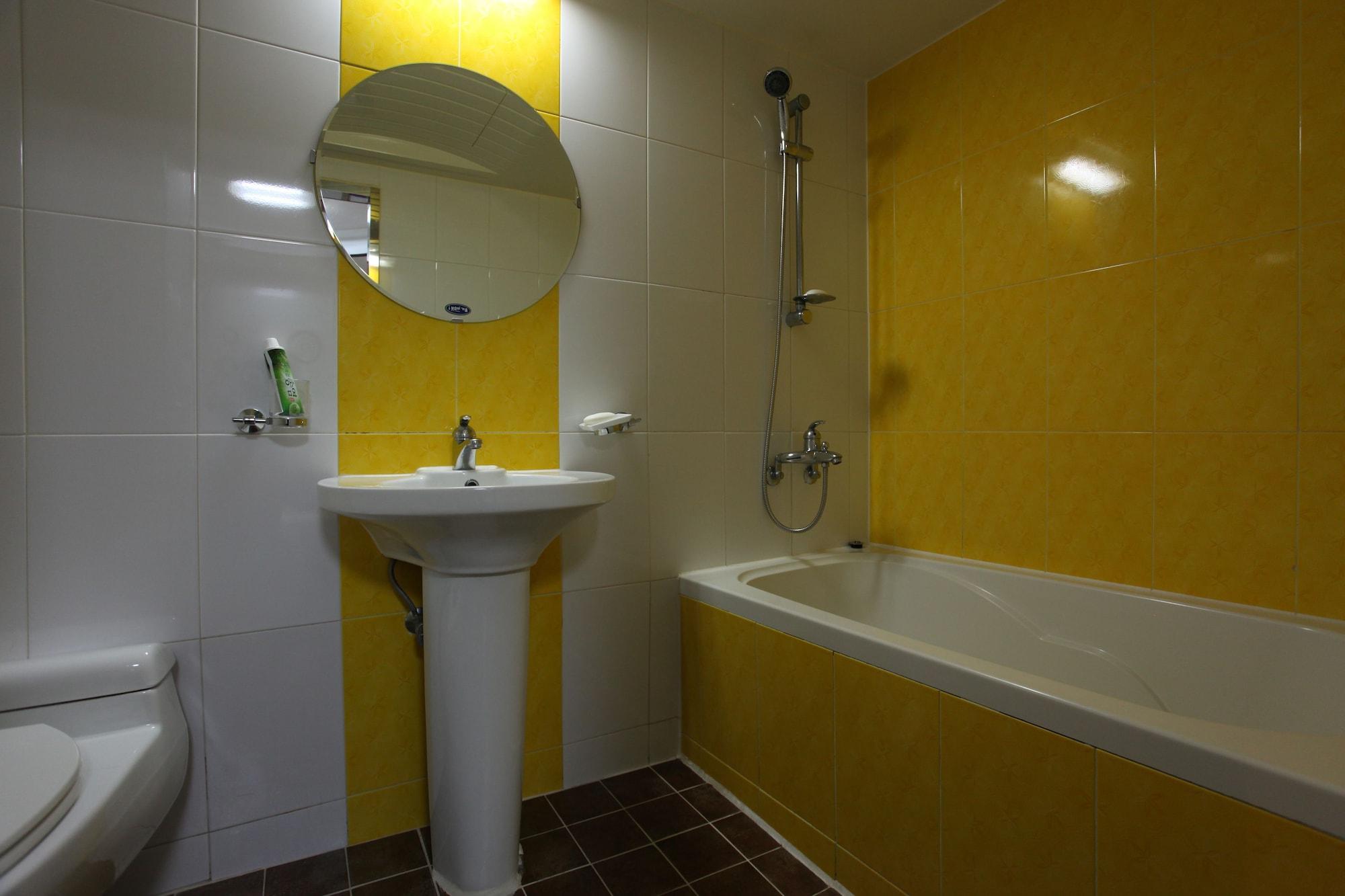 M Motel Songtan Pyeongtaek Buitenkant foto
