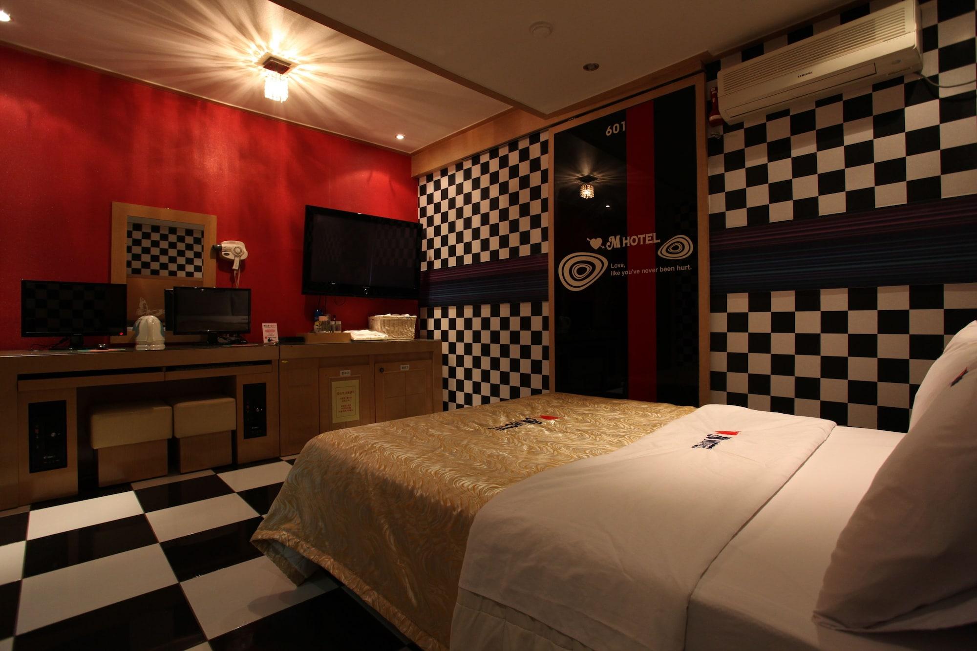 M Motel Songtan Pyeongtaek Buitenkant foto