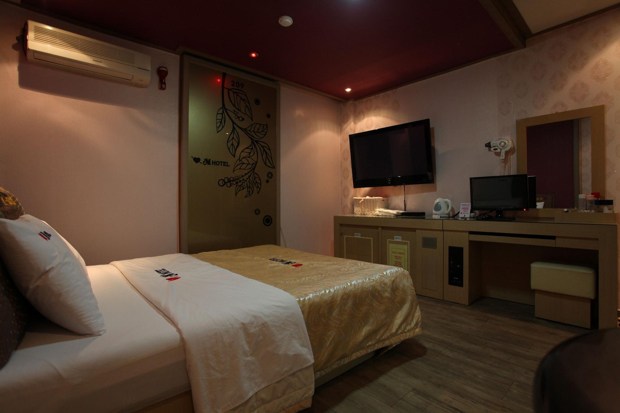 M Motel Songtan Pyeongtaek Buitenkant foto