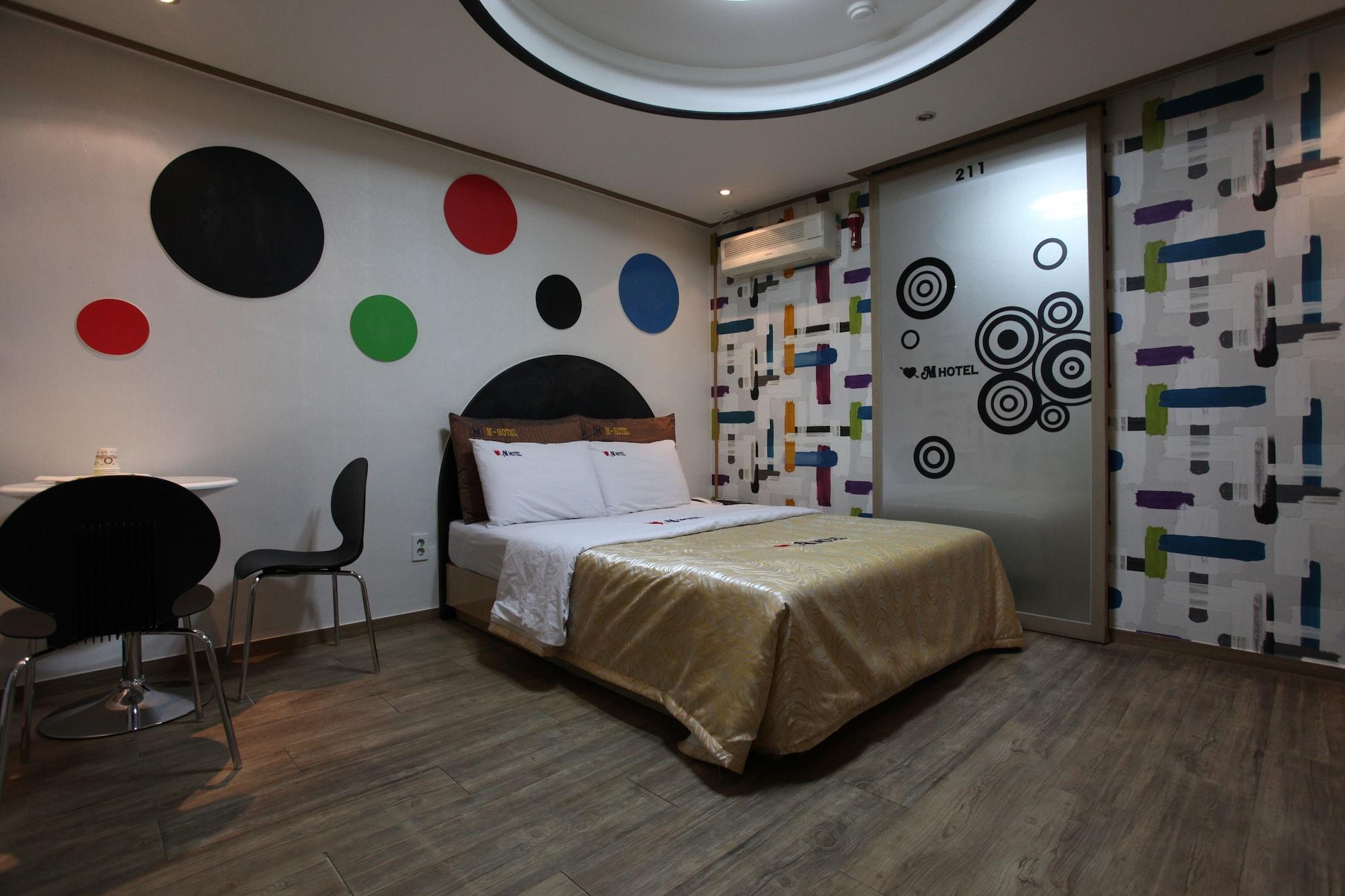 M Motel Songtan Pyeongtaek Buitenkant foto