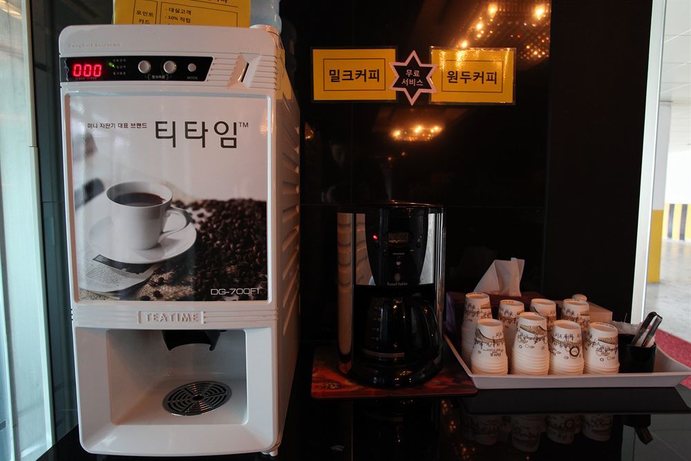 M Motel Songtan Pyeongtaek Buitenkant foto